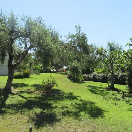 Casa Dany Mit Geschlossenem Garten By Interhome